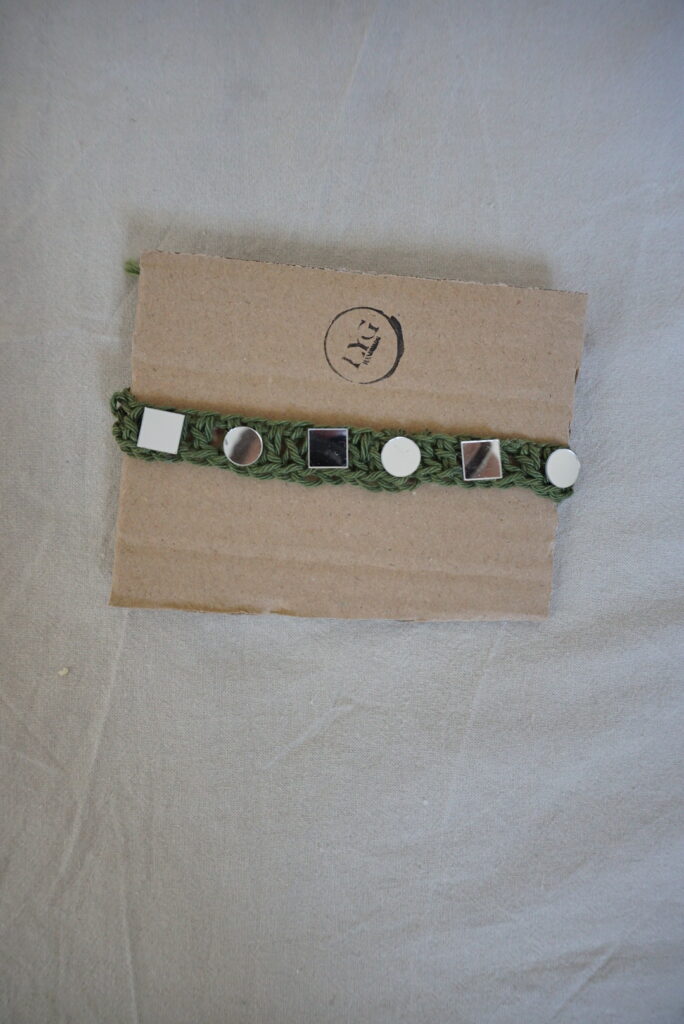 Choker mirror- olive green