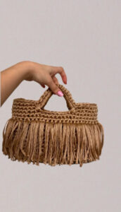 Lady fringes